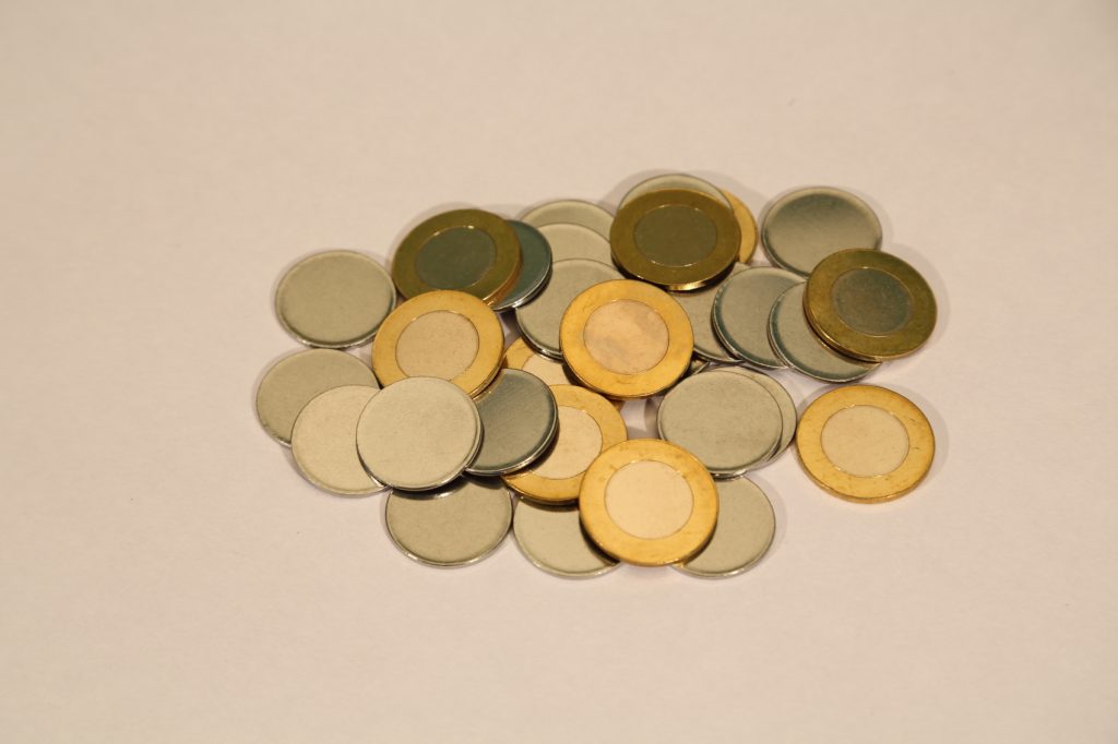 Coils manufacturing for coins